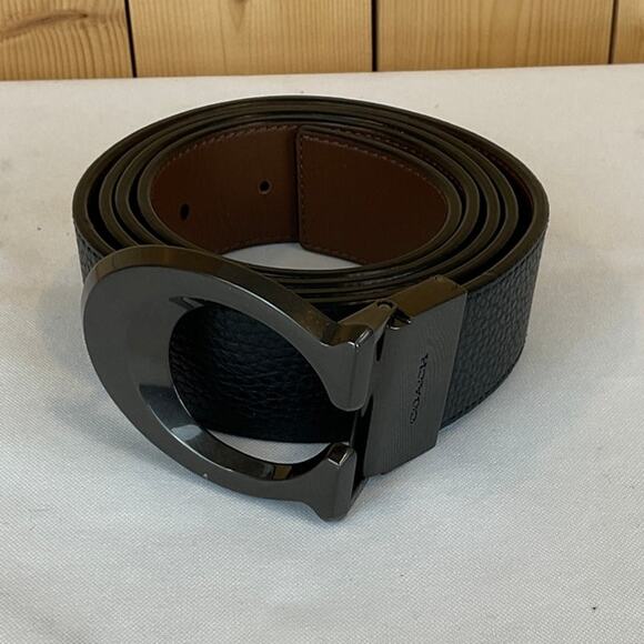 Men's Coach Signature C Belt, Black with Gunmetal Gray Buckle - Picture 1 of 7